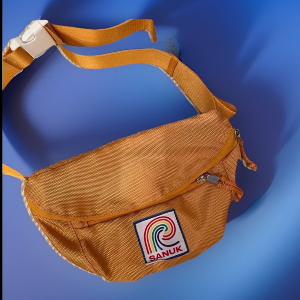 Sanuk ‘Fanny Pack’ Belt Bag-Mustard Yellow - Picture 1 of 8